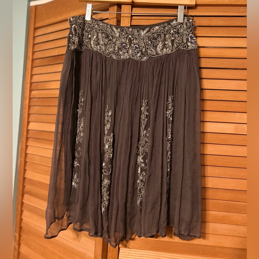 Spiegel gray A-Line Skirt with Silver Embroidery